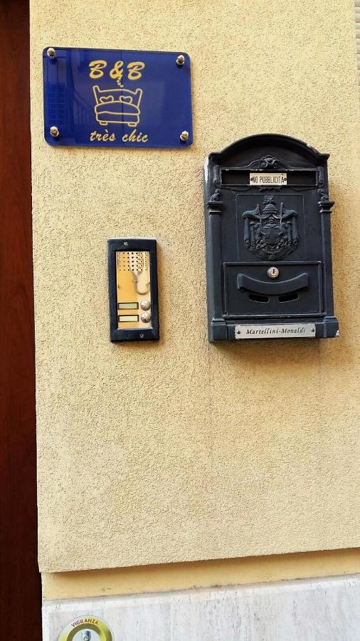 Tres Chic Bed and Breakfast Civitanova Marche Exterior foto