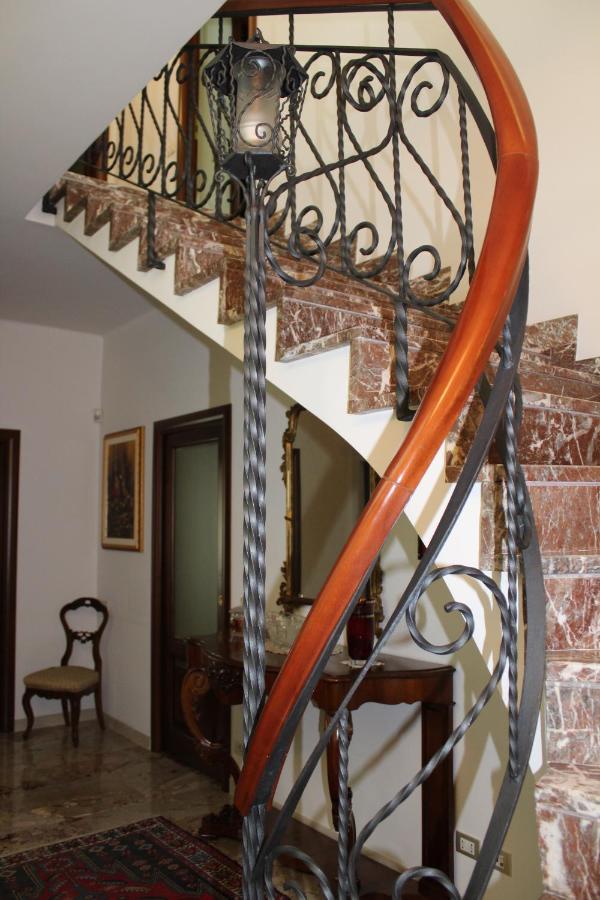 Tres Chic Bed and Breakfast Civitanova Marche Exterior foto